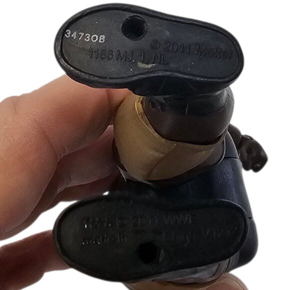 WWE Mark Henry Action Figure Wrestling 7" Strongest Man Wrestler 2011 Mattel - Picture 11 of 12